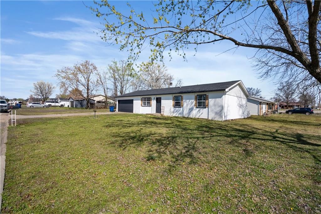 401 N Edgewood Drive — photo 52
