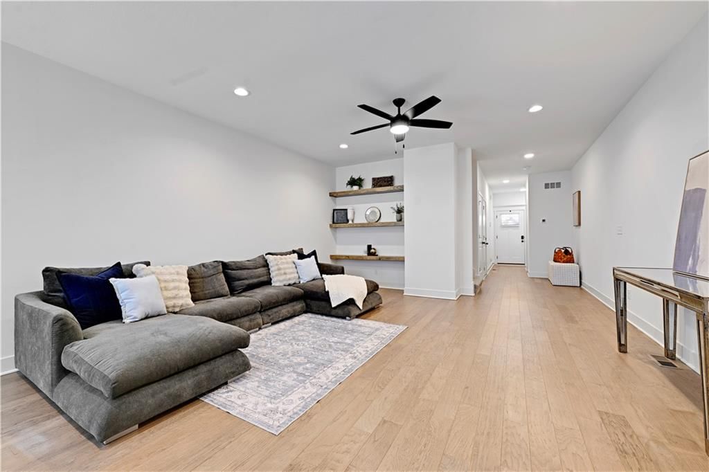3336 Tracy Avenue — photo 7