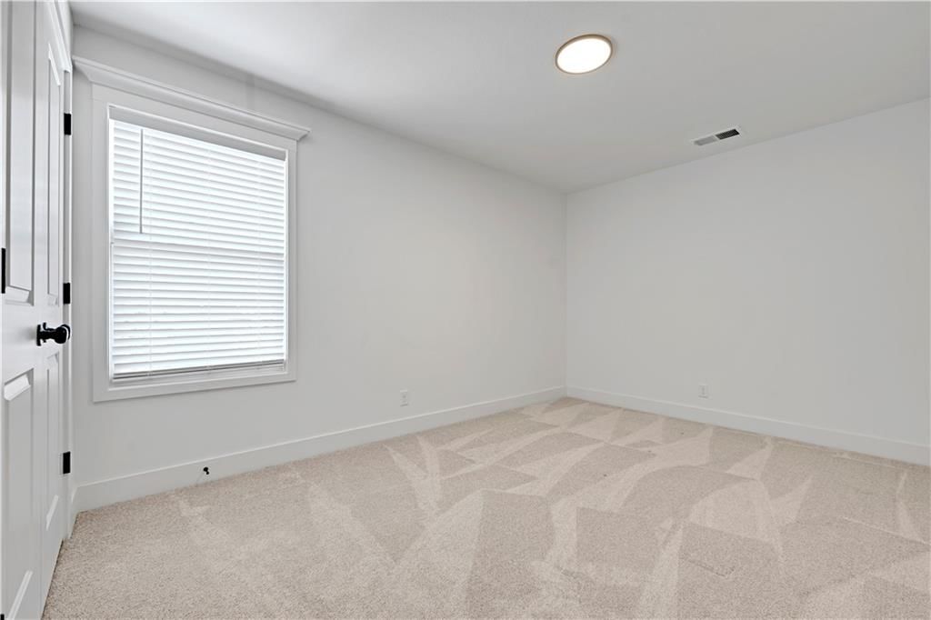 3336 Tracy Avenue — photo 20