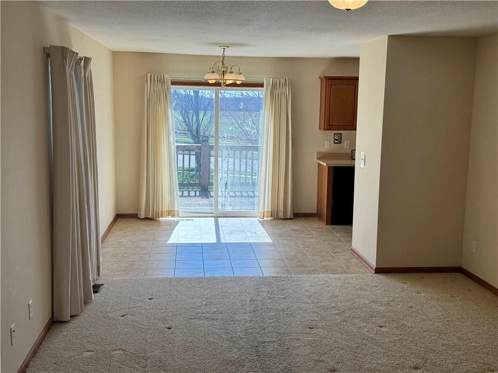 3637 NW 84th Terrace — photo 5