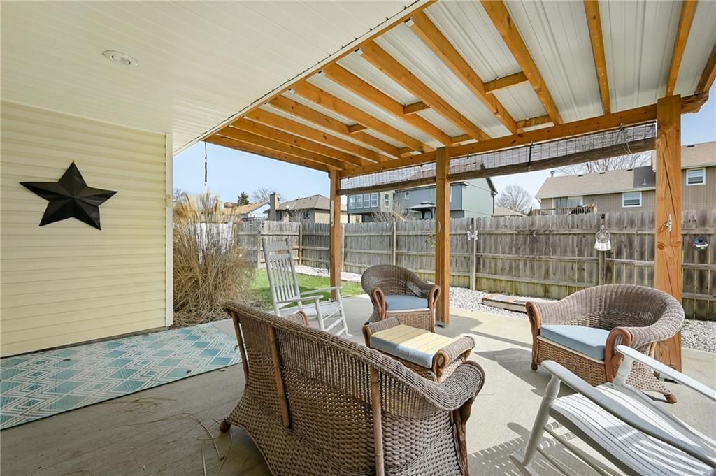 18935 S OAK Street — photo 15