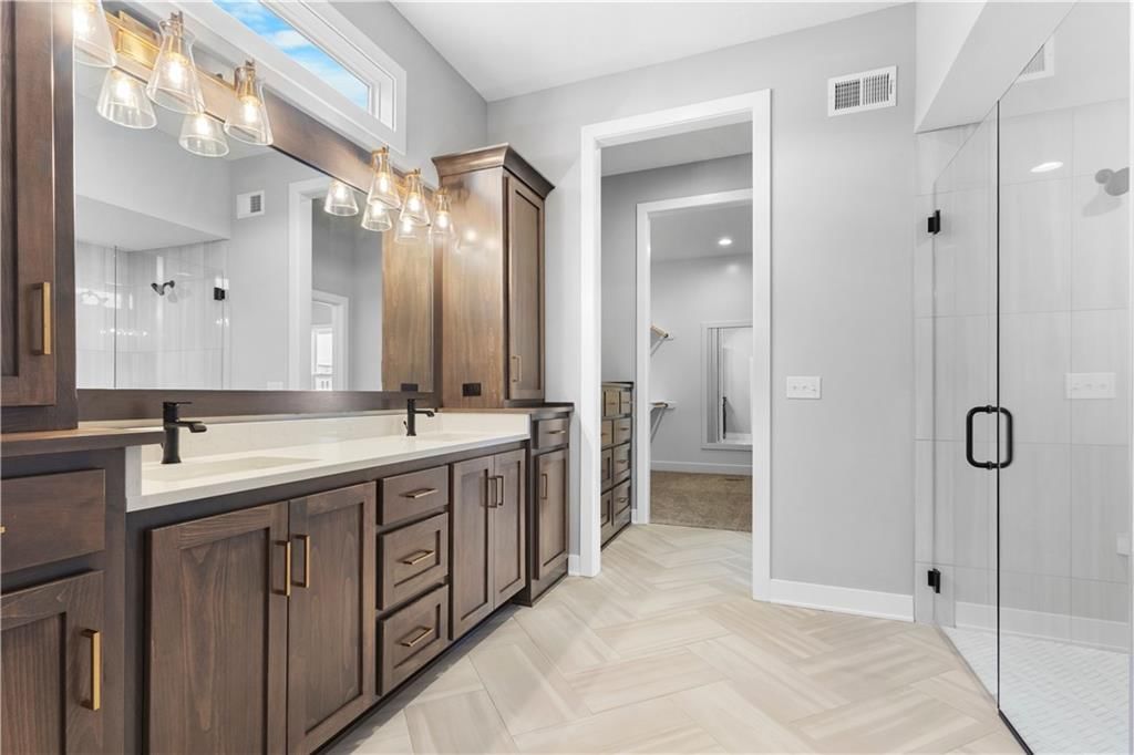17162 S Laurelwood Street — photo 12