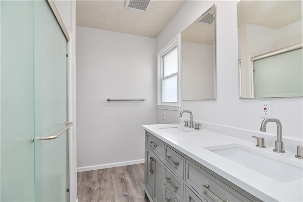 509 W South Street — photo 26