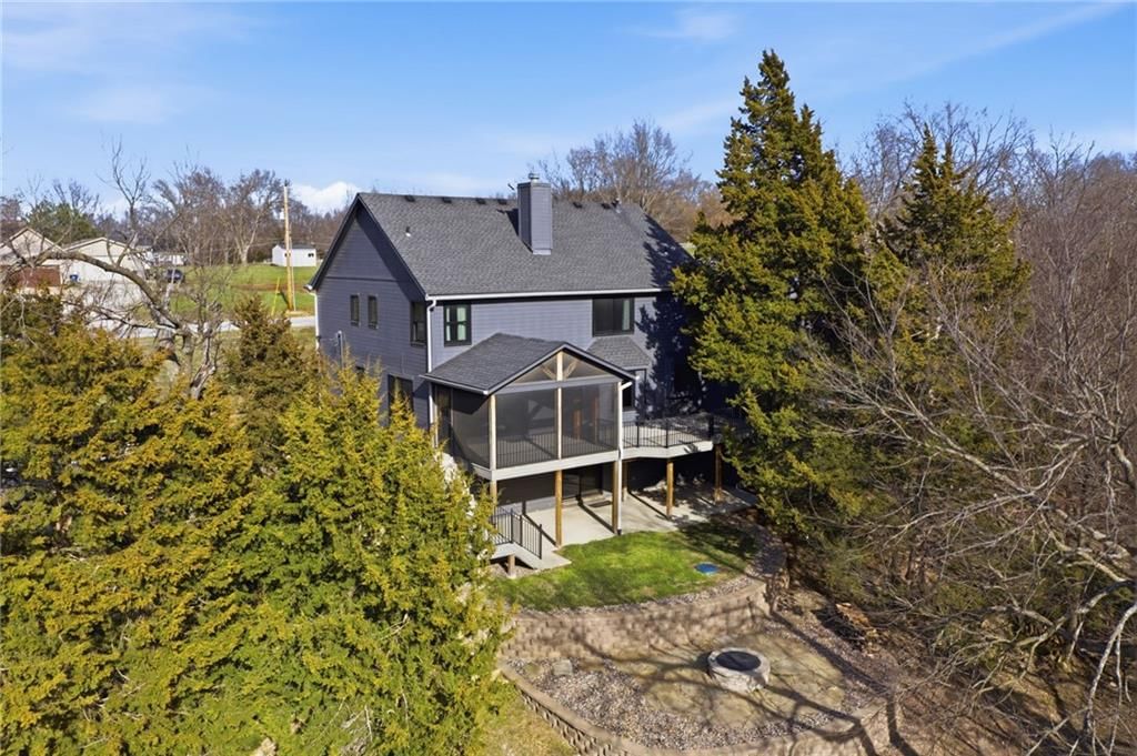 8960 Craig Drive — photo 3