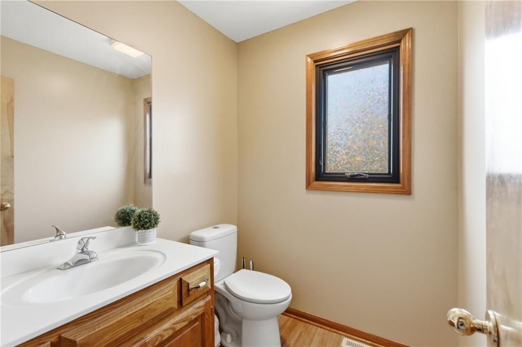 8960 Craig Drive — photo 17