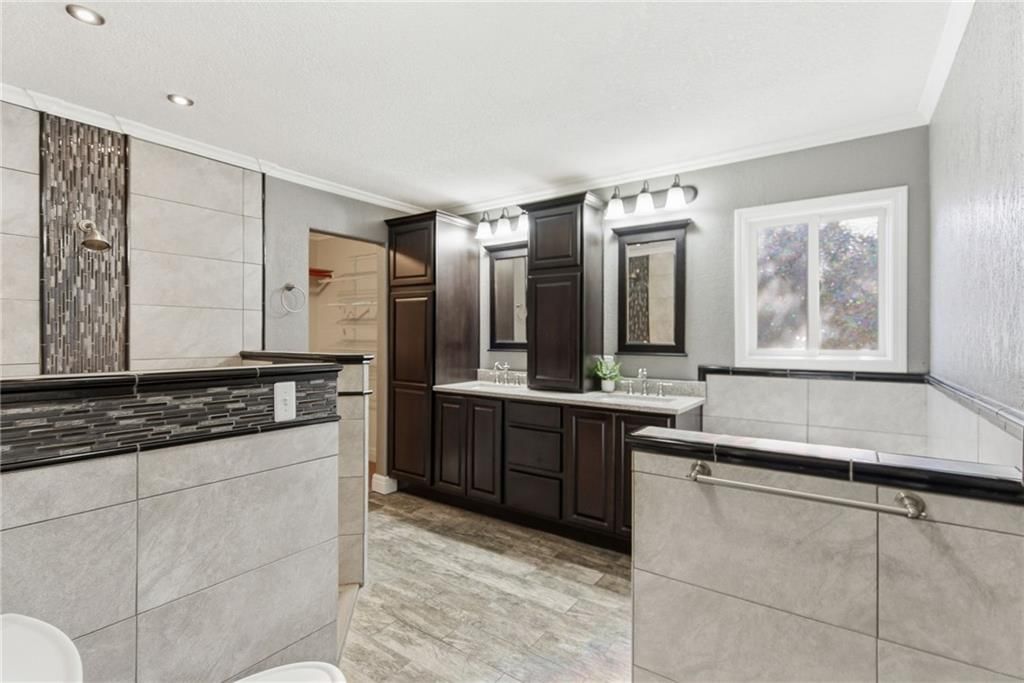 8960 Craig Drive — photo 22