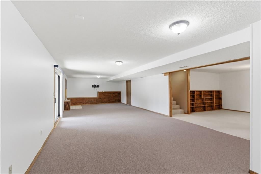 8960 Craig Drive — photo 35