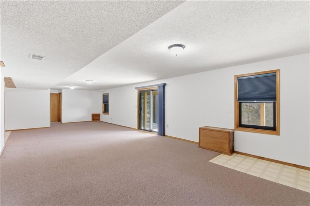 8960 Craig Drive — photo 36