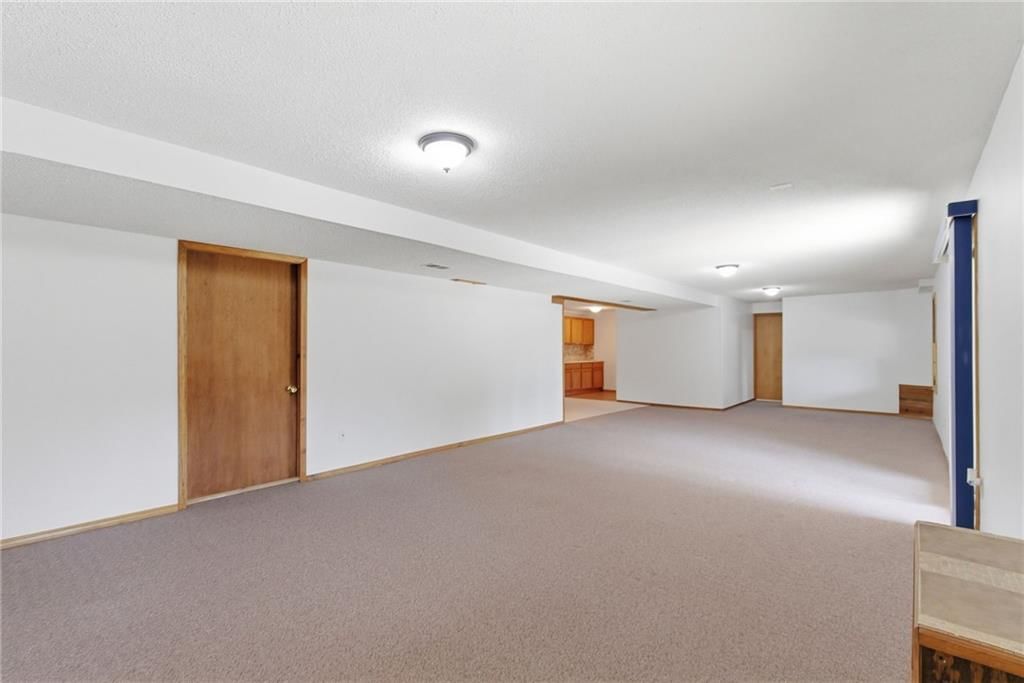 8960 Craig Drive — photo 37