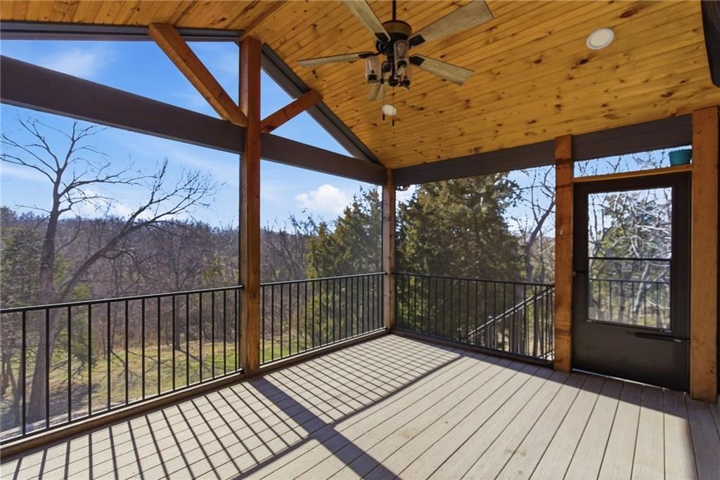 8960 Craig Drive — photo 42