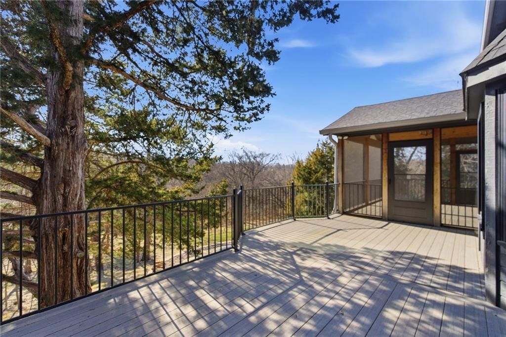 8960 Craig Drive — photo 44