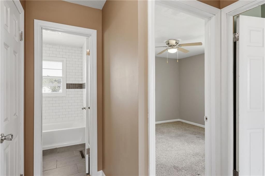 5106 NE 44th Street — photo 11