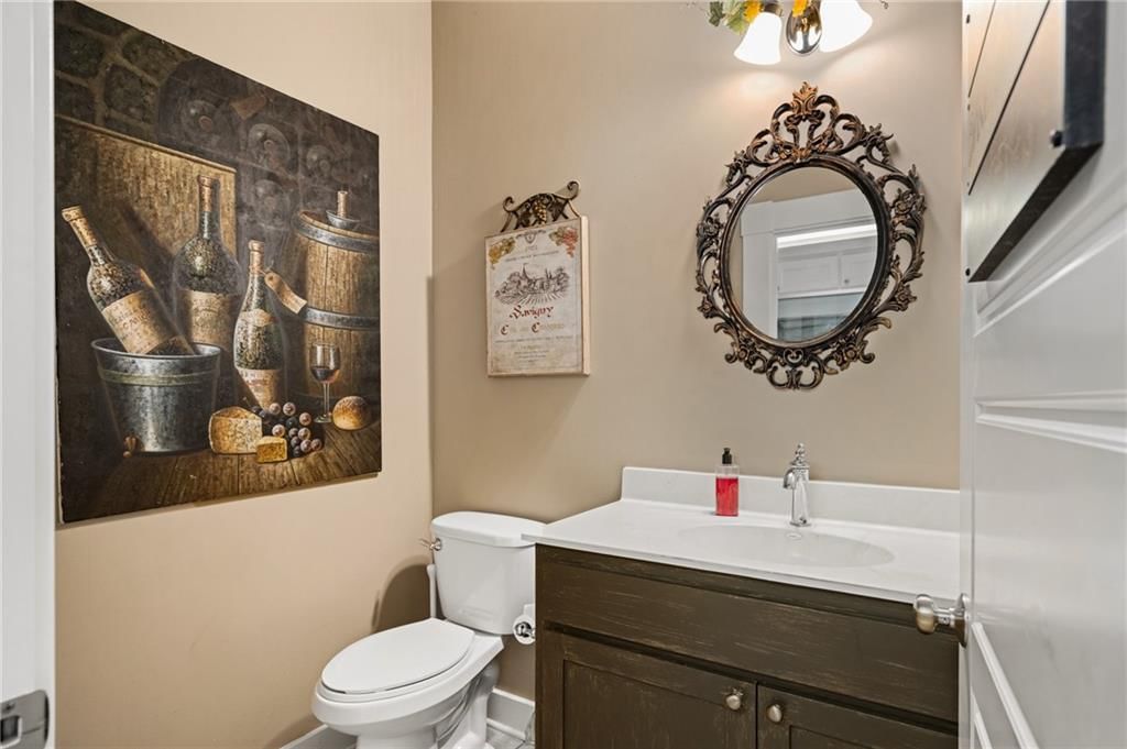 1 Hawthorne Place — photo 27