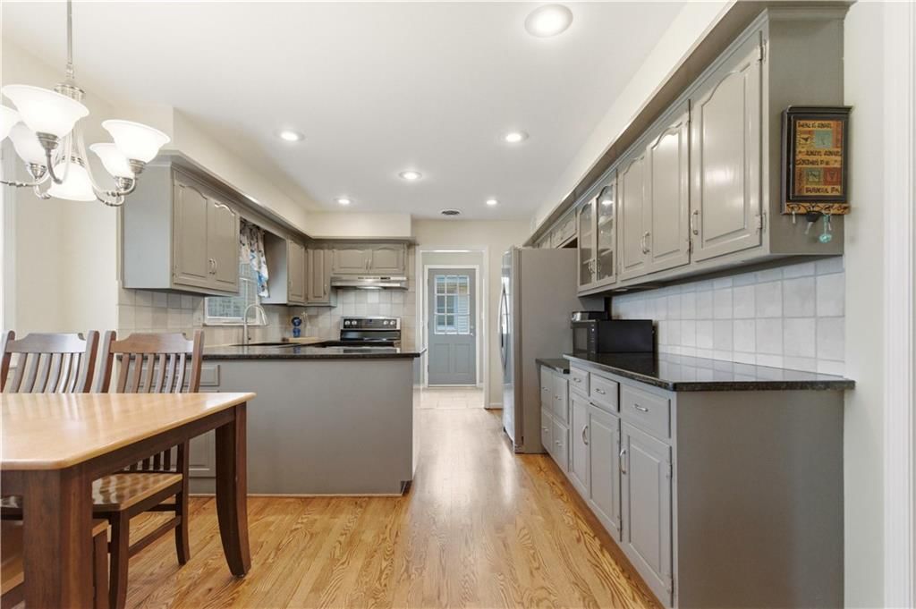 5617 W 86th Terrace — photo 15