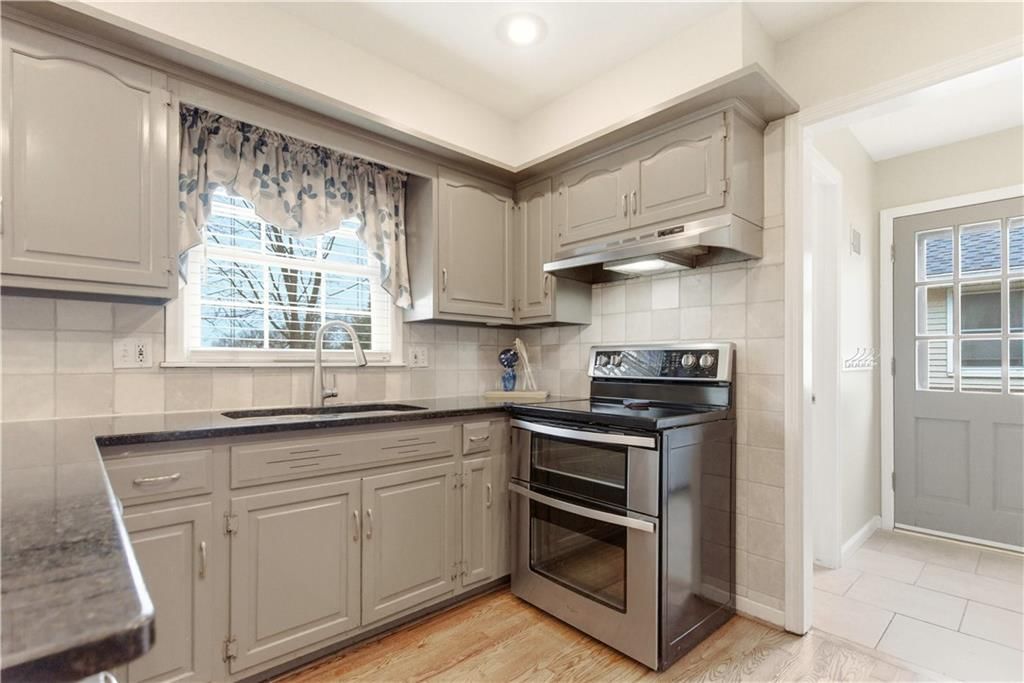 5617 W 86th Terrace — photo 17