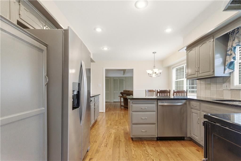 5617 W 86th Terrace — photo 19