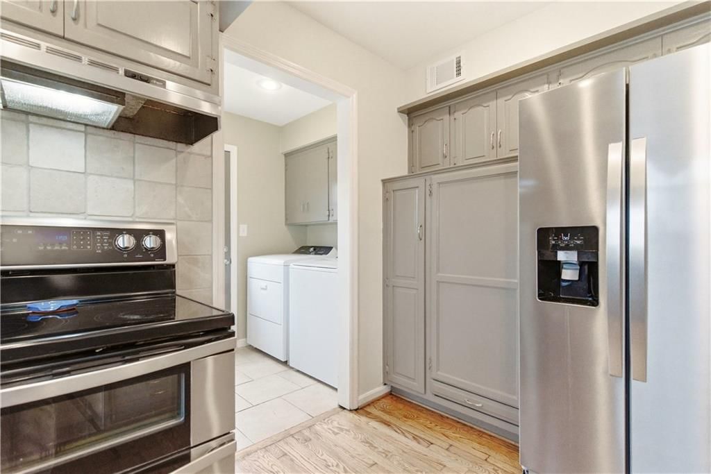 5617 W 86th Terrace — photo 20