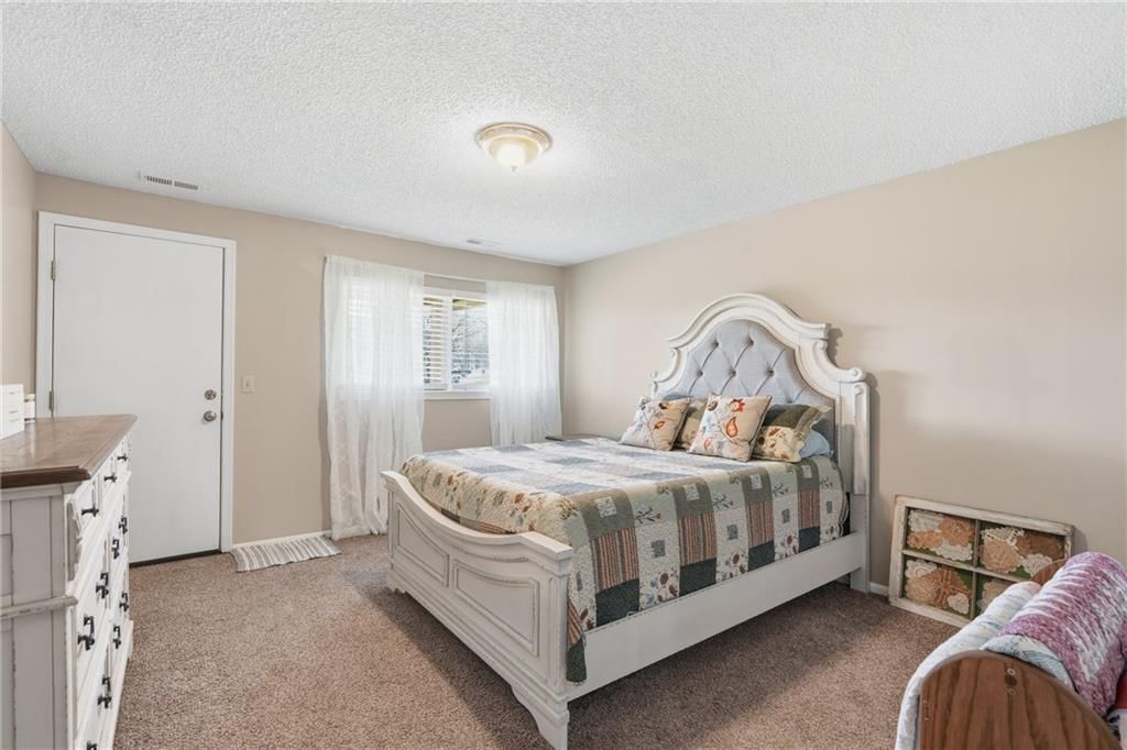 7001 N Askew Avenue — photo 22
