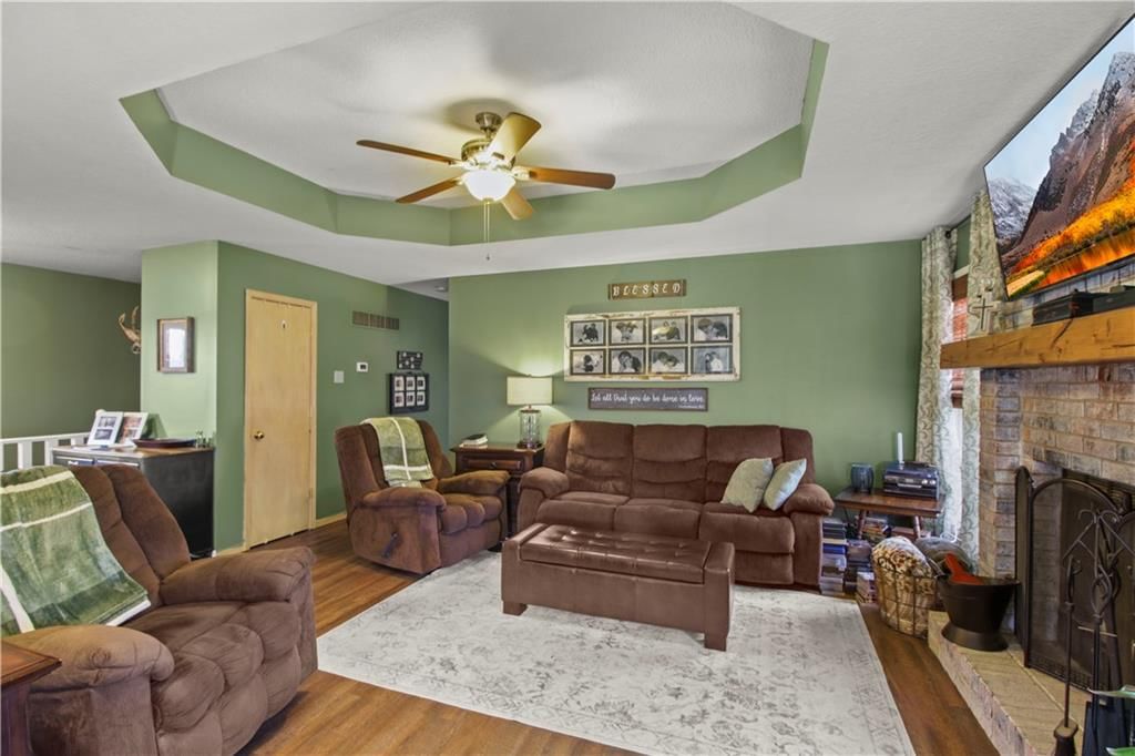 3308 E 303rd Street — photo 7