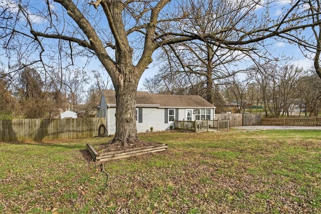 5417 Laurel Avenue — photo 7