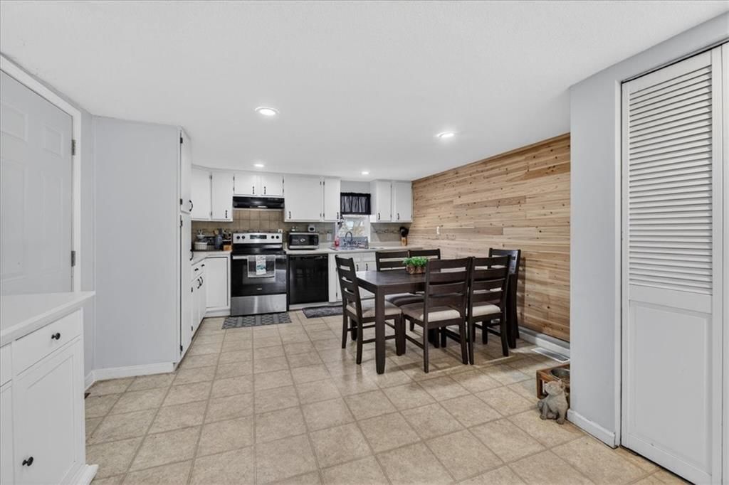 5417 Laurel Avenue — photo 18