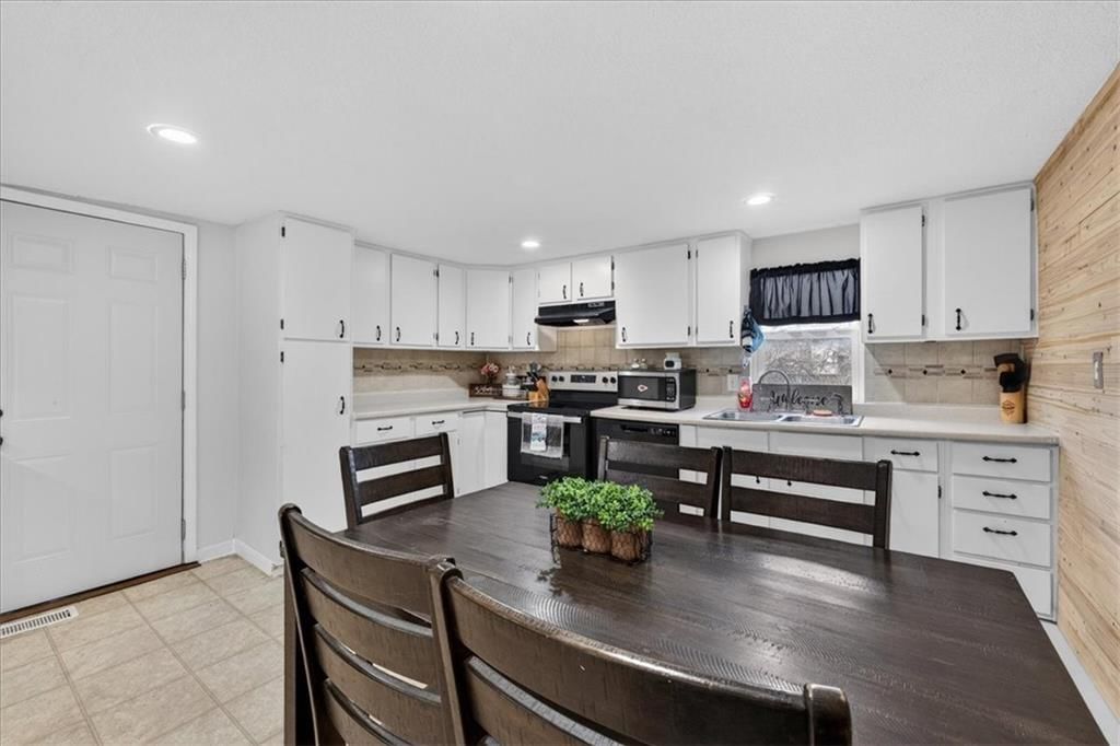5417 Laurel Avenue — photo 23