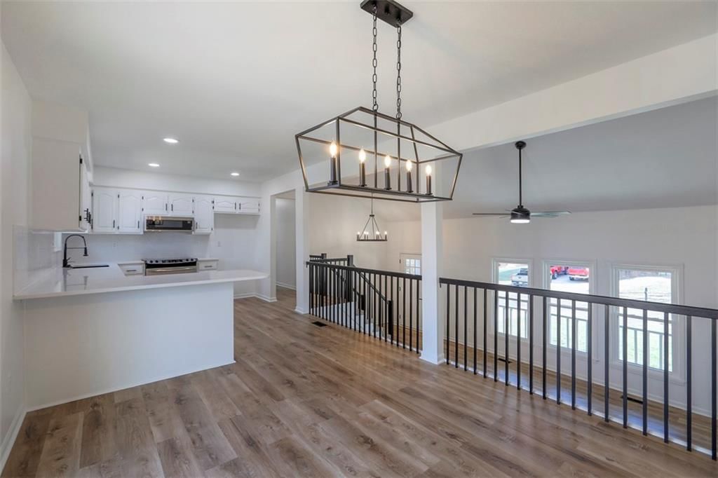 412 NE Crescent Street NE — photo 13