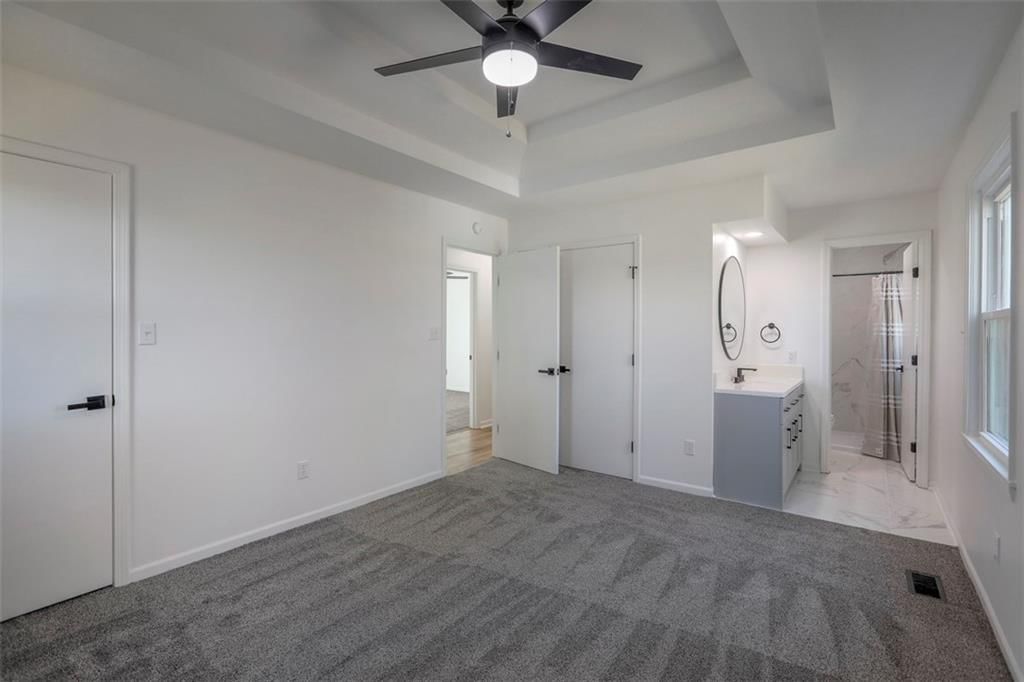 412 NE Crescent Street NE — photo 20