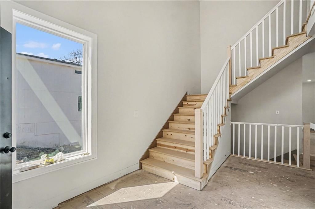 5516 NW Verlin Drive — photo 3