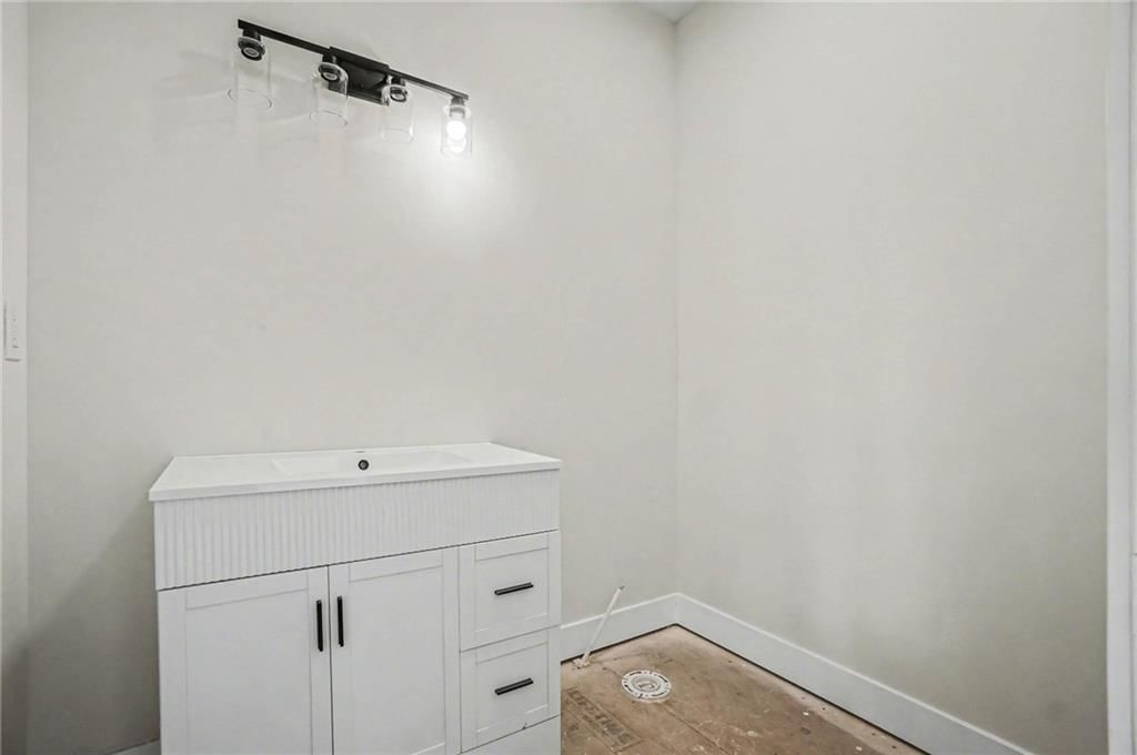 5516 NW Verlin Drive — photo 11