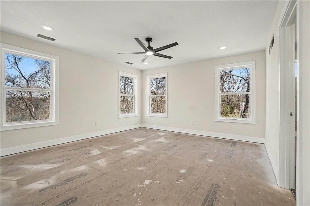 5516 NW Verlin Drive — photo 12