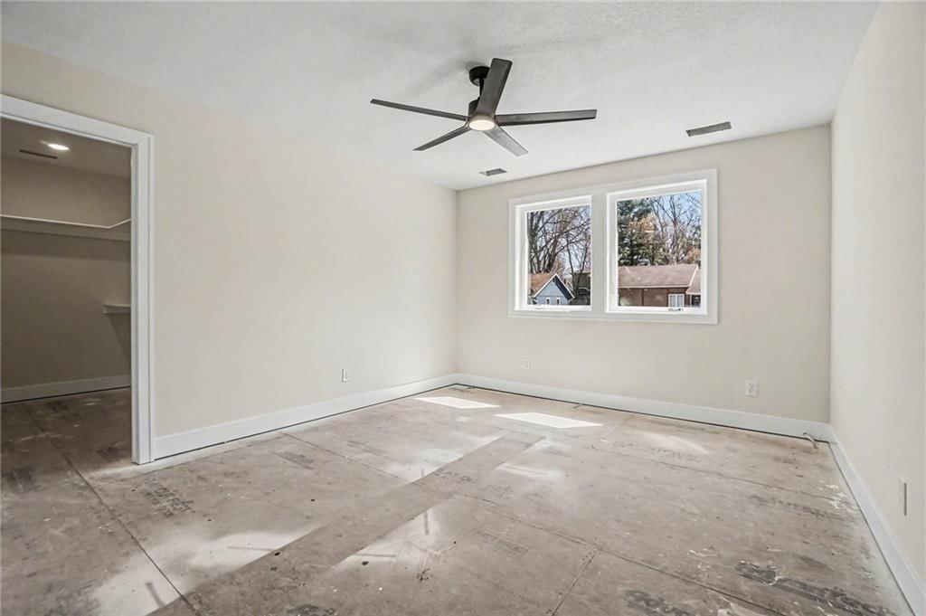 5516 NW Verlin Drive — photo 16