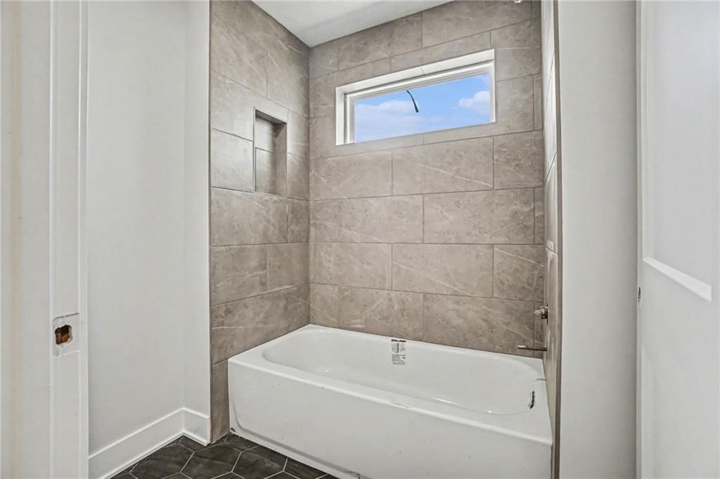 5516 NW Verlin Drive — photo 18