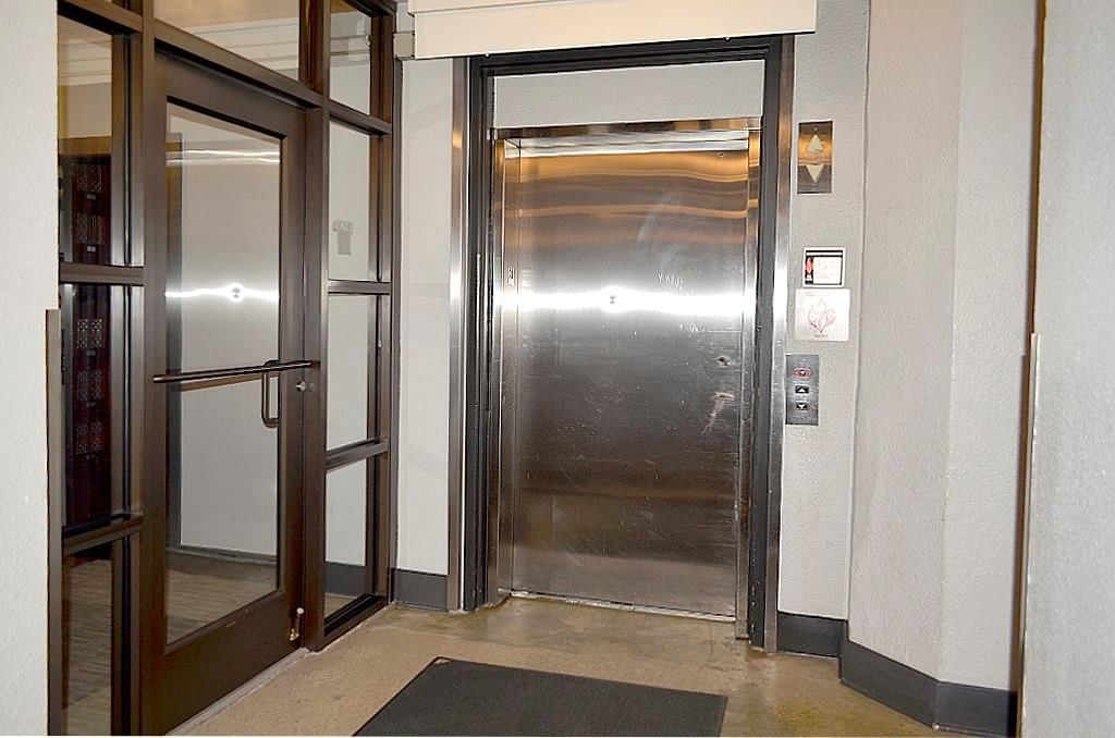1535 Walnut Street — photo 13