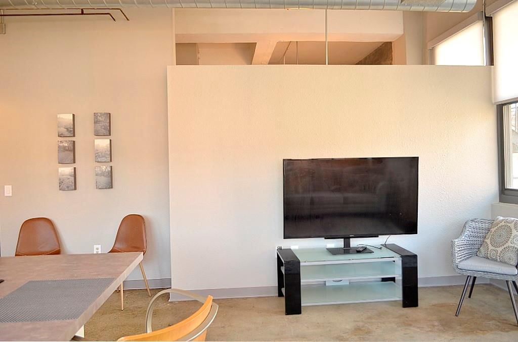 1535 Walnut Street — photo 22