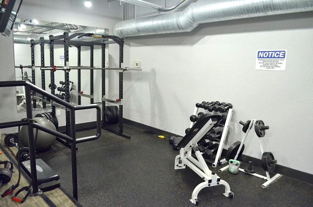 1535 Walnut Street — photo 31