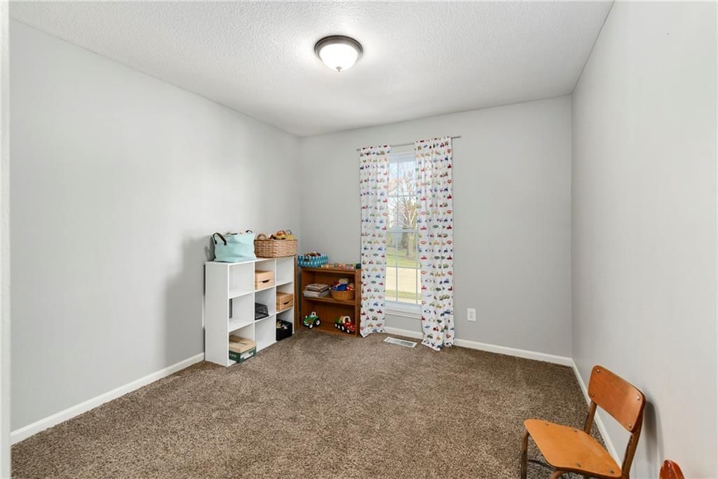 1209 SW Wysteria Drive — photo 18