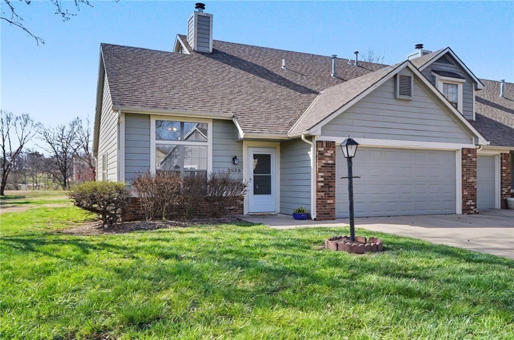 2235 Vail Way — photo 3
