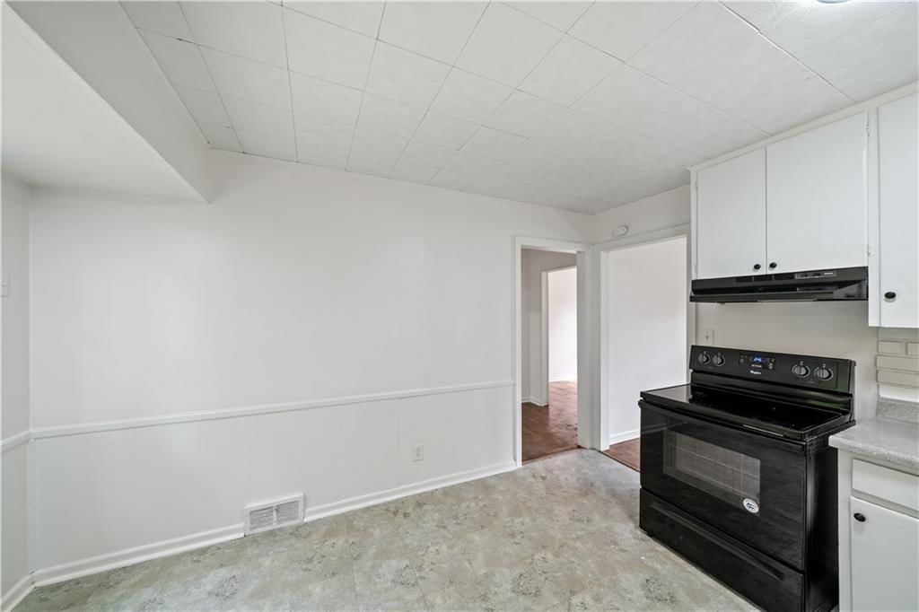 6308 W 81st Street — photo 10