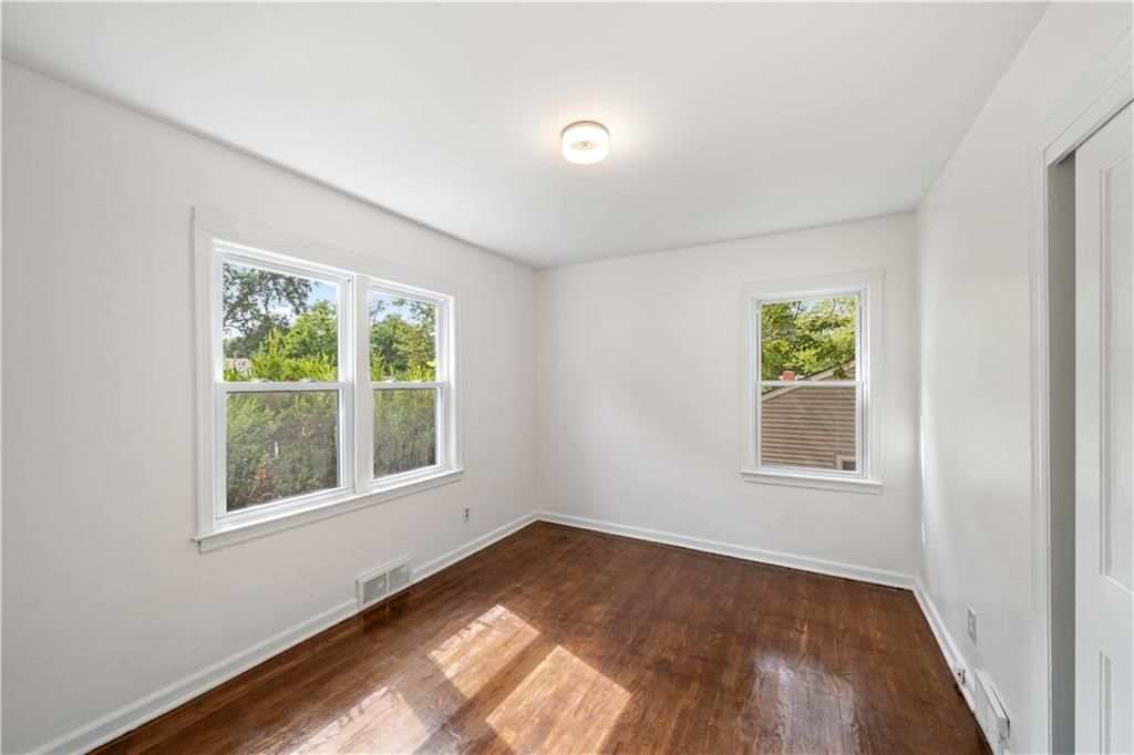 6308 W 81st Street — photo 17