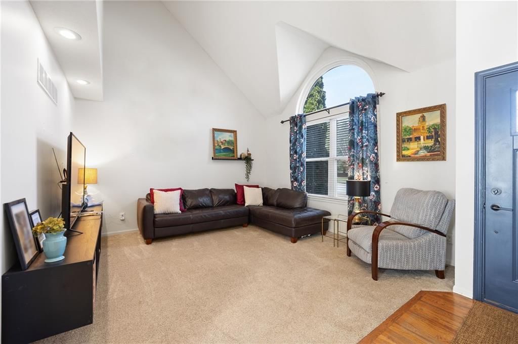 1405 NE 196th Court — photo 4