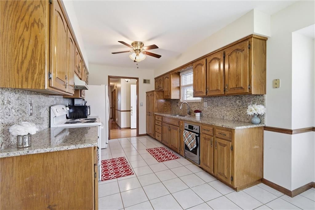 3111 S Fields Road — photo 8
