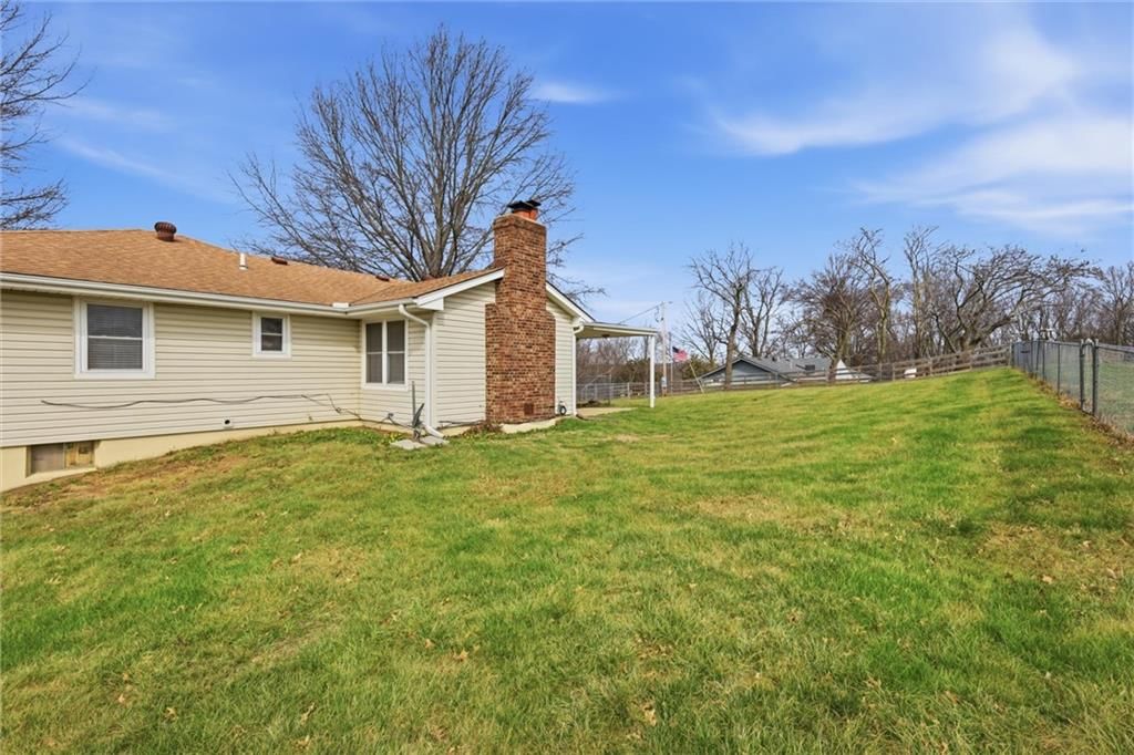 3111 S Fields Road — photo 31