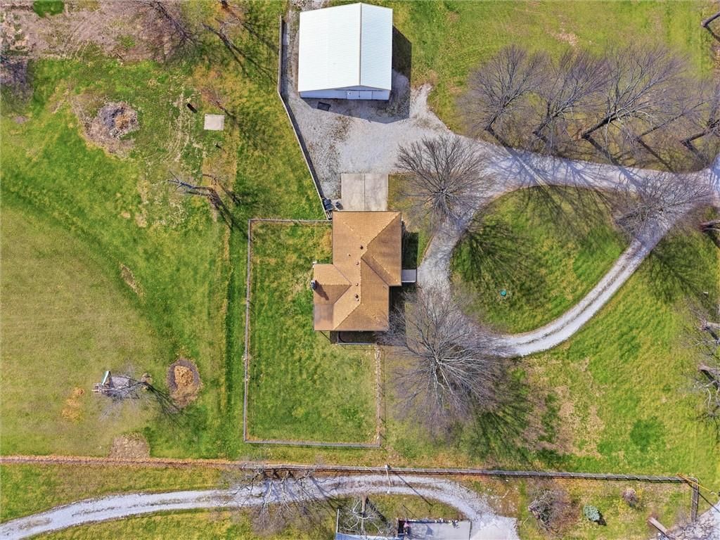 3111 S Fields Road — photo 35