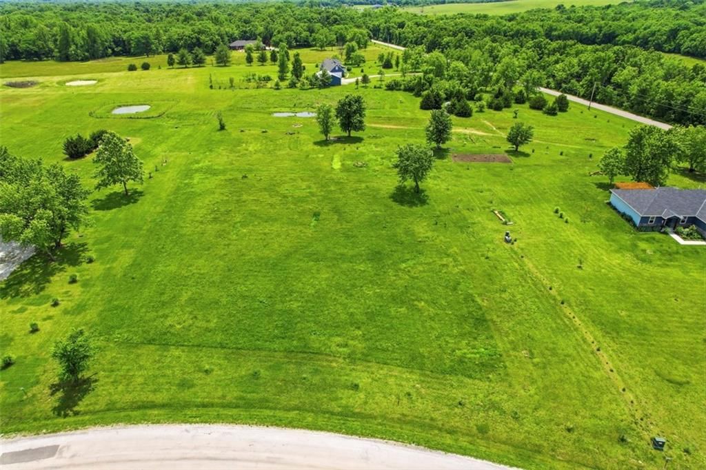 Lot 69 NW 795th Road — photo 2
