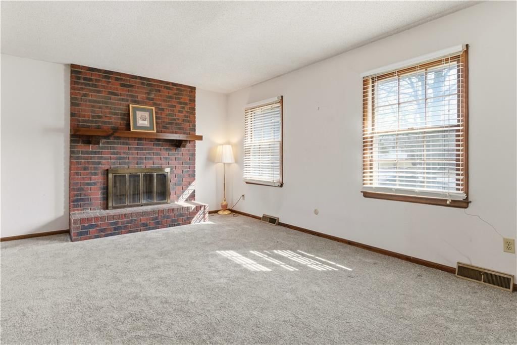 11618 Manchester Avenue — photo 3