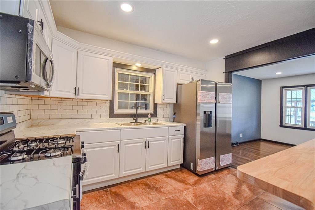 4326 Laurel Avenue — photo 4