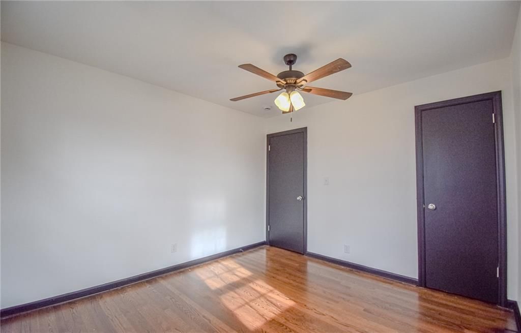 4326 Laurel Avenue — photo 10