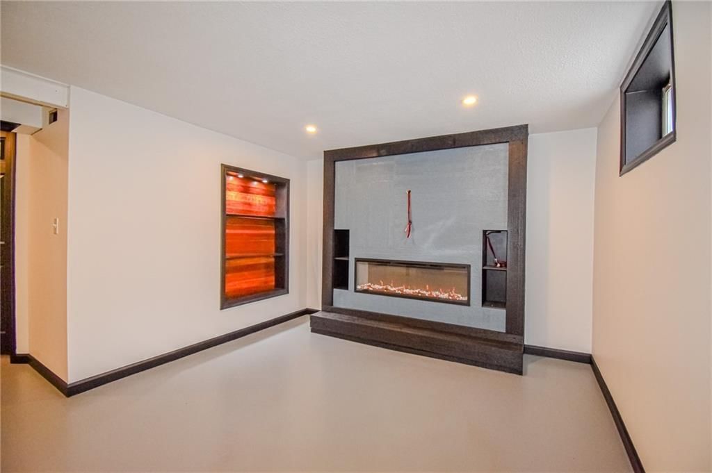 4326 Laurel Avenue — photo 18