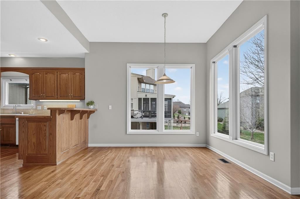 8600 N Richmond Avenue — photo 17